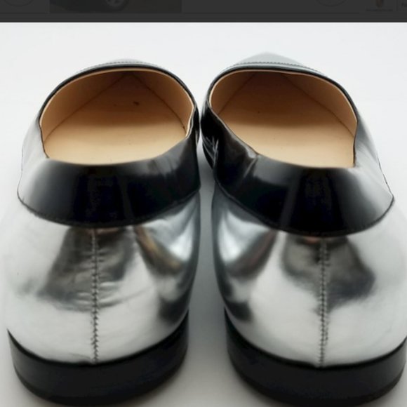 Authentic Prada - Picture 4 of 7